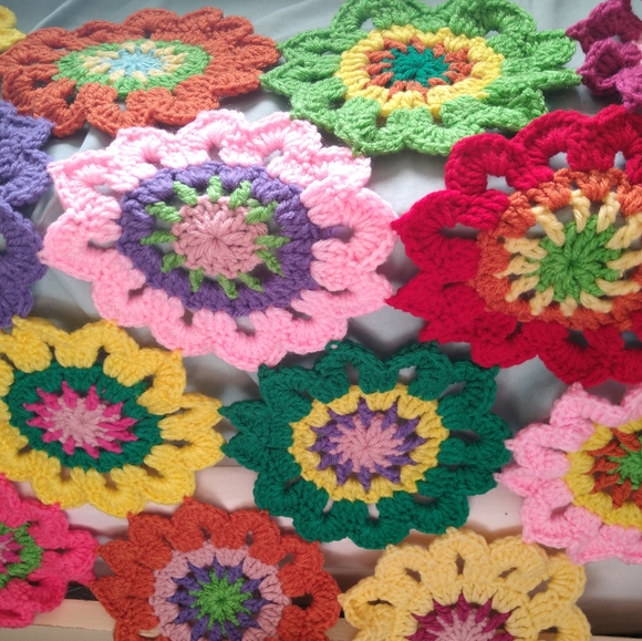 Floral runner, sunflowers, or colorful flowers, custom order - Picture 2 of 15